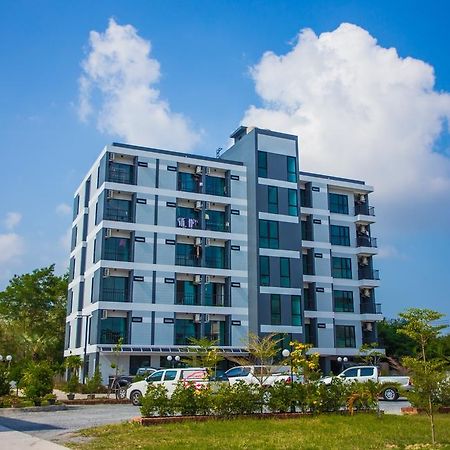 Promsook Apartment Csonburi Kültér fotó