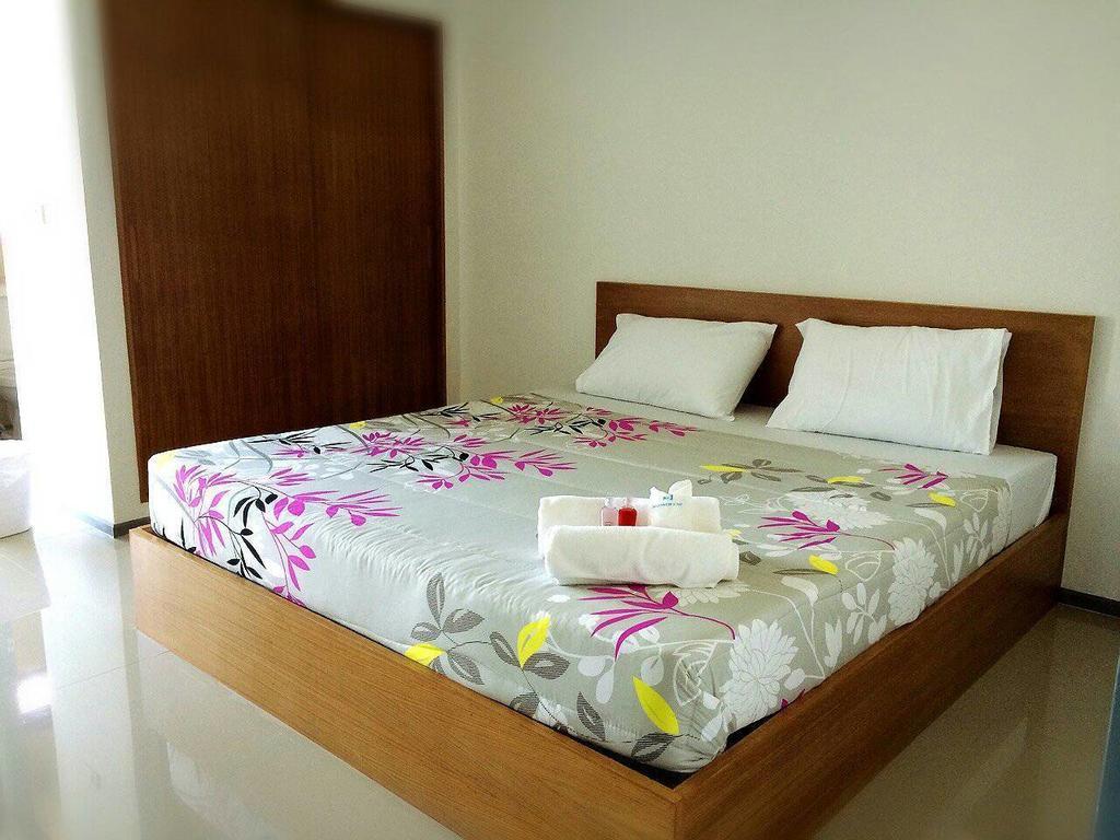 Promsook Apartment Csonburi Szoba fotó