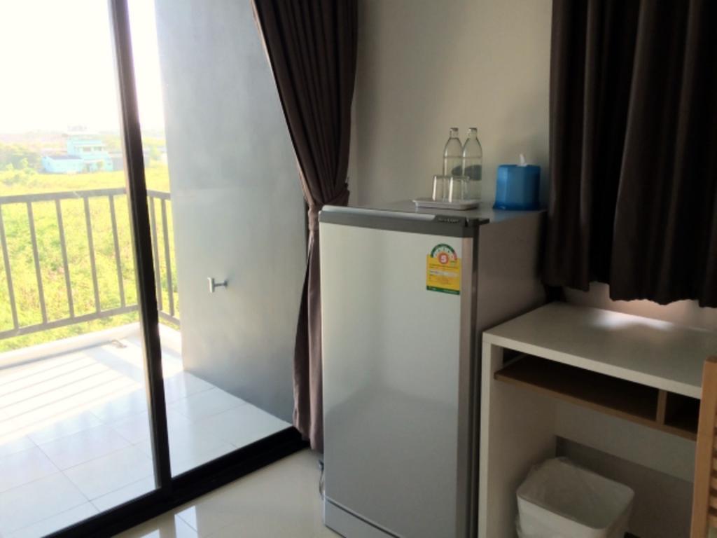 Promsook Apartment Csonburi Szoba fotó