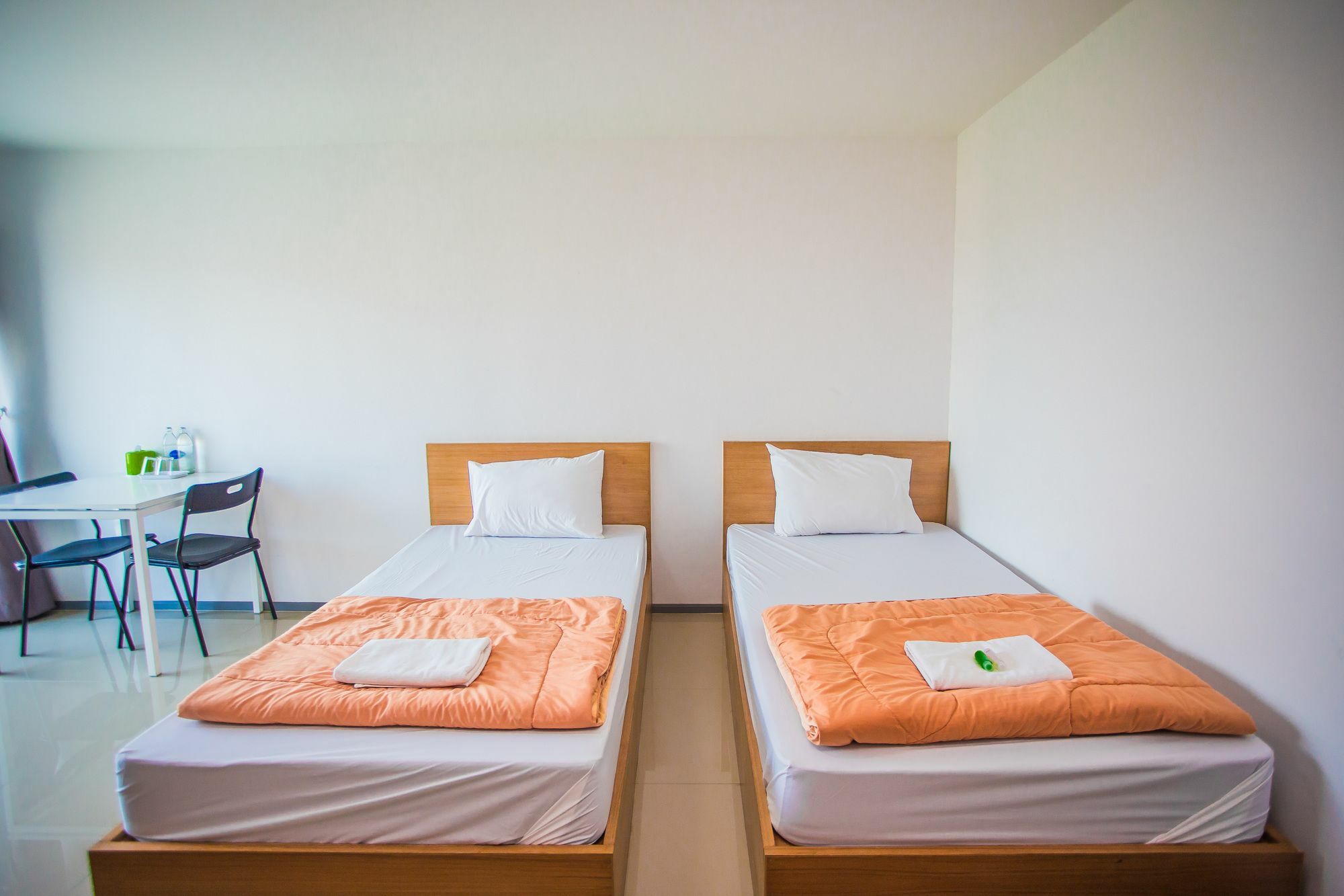 Promsook Apartment Csonburi Kültér fotó