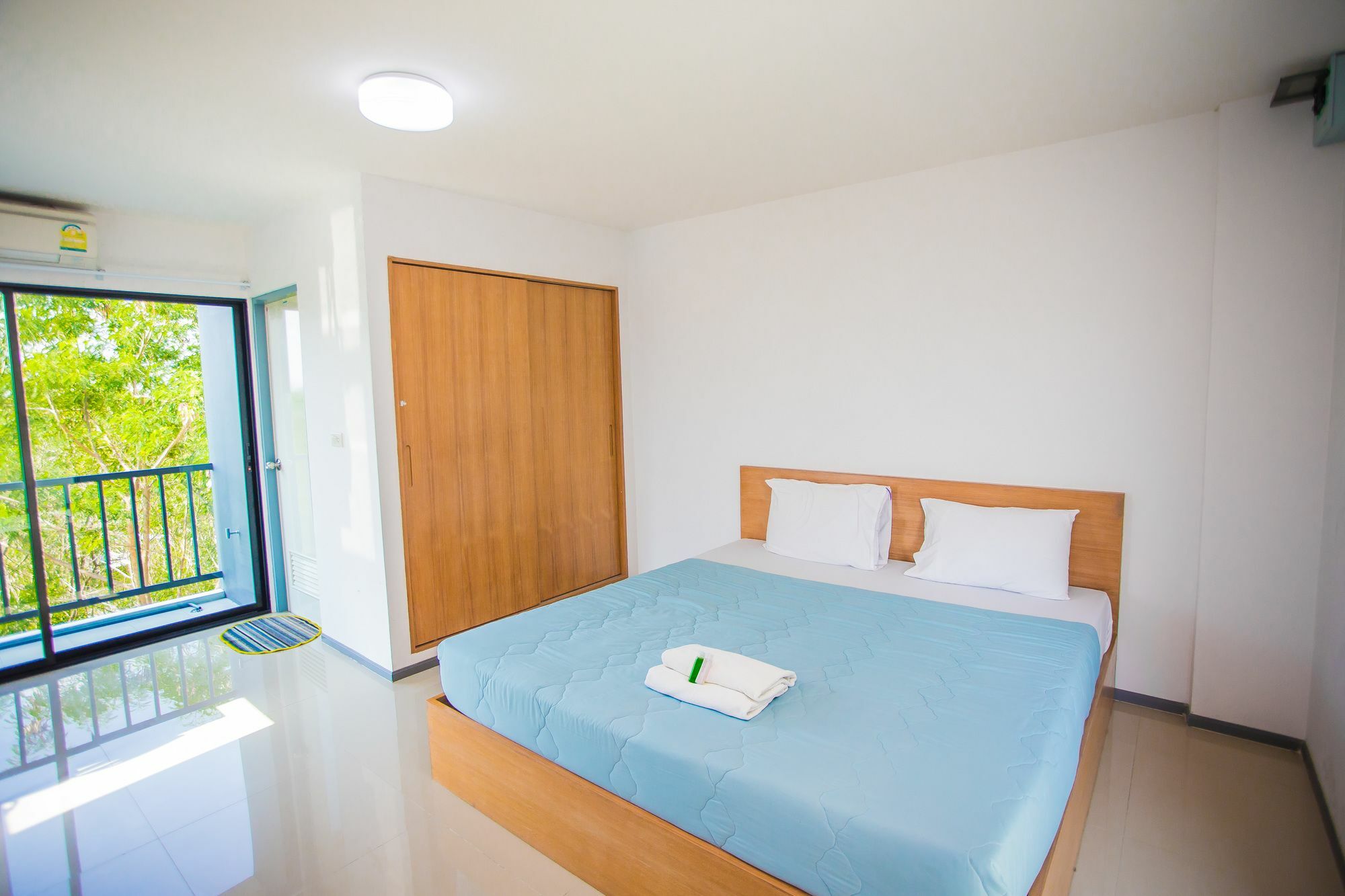 Promsook Apartment Csonburi Kültér fotó